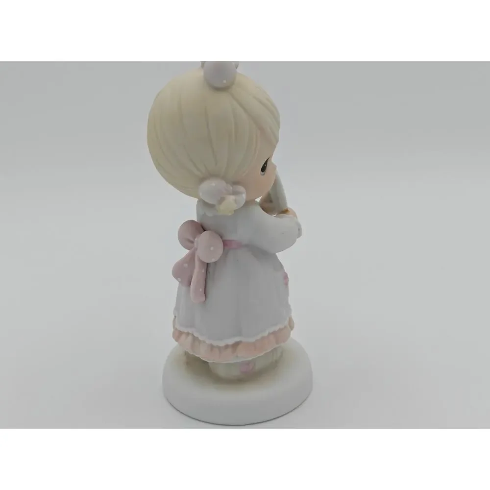 Precious Moments 523526 Enesco Im A Precious Moments Fan Girl Figurine 1989